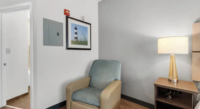 Двухместный люкс Candlewood Suites Pensacola - University Area by IHG