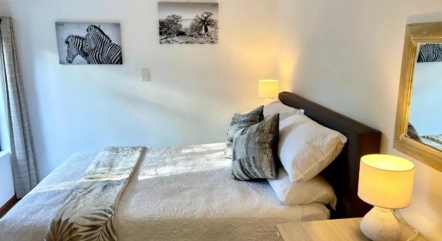 17 Hawkes Head Self Catering, Забронировать Отель Отели Ист-Лондона с парковкой, Парковка