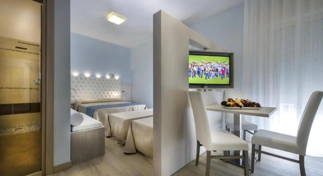 Номер Deluxe Hotel Hollywood***S
