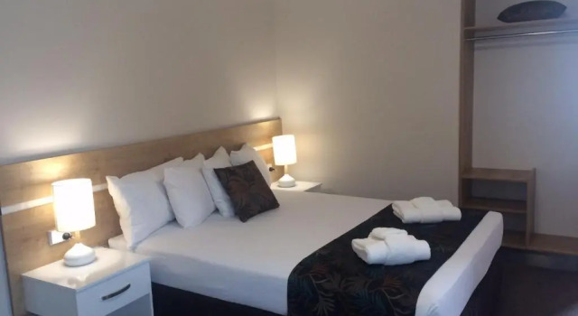 Семейный номер Standard с 2 комнатами Castle Crest Motel