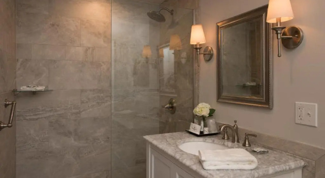 Четырёхместный номер Standard Harbor House Inn