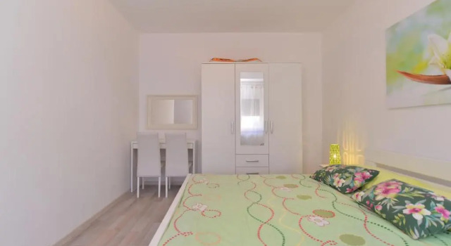 House Vlade 1219, Забронировать Отель Отели Премантура 3 звезды, 3*