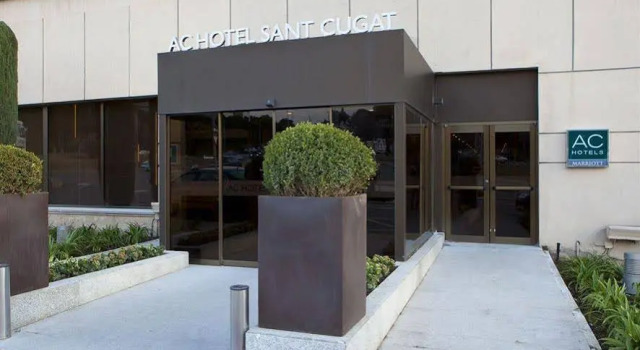 AR Hotel Sant Cugat, Забронировать Отель Отели Vallès Occidental 4 звезды, 4*