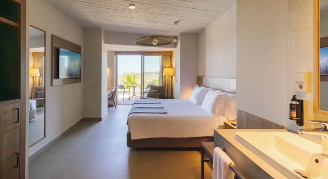 Трёхместный номер Standard с видом на сад BANCAL HOTEL and SPA