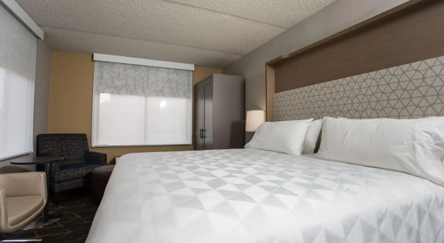 Номер Standard Holiday Inn Grand Rapids Downtown by IHG