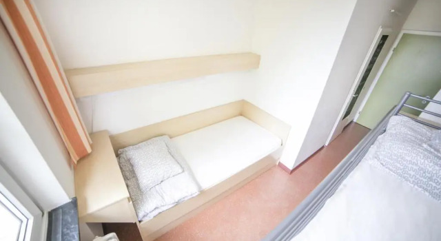 Кровать в общем номере Muffin Hostel