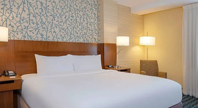Двухместный номер для гостей с ограниченными возможностями Fairfield Inn & Suites by Marriott Los Angeles LAX/El Segundo