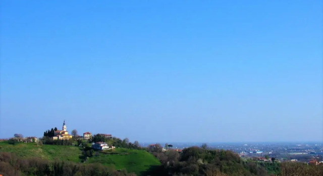 LOro Rosso, Prenota Hotel Colceresa Veneto