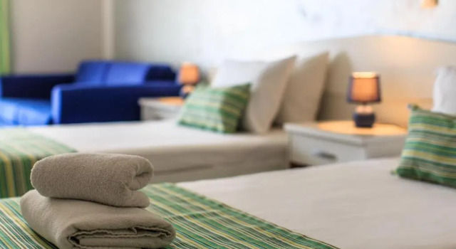 Трёхместный номер Standard с балконом и с видом на море Hotel Magnolija