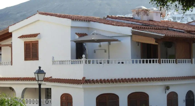 Коттедж с 2 комнатами La Palmera1 casa al primer piso con 2 dormitorios - Two Bedroom House on the first floor --- La Palmera 2 casa en planta baja con 1 dormitorio, One Bedroom House on the Ground Floor