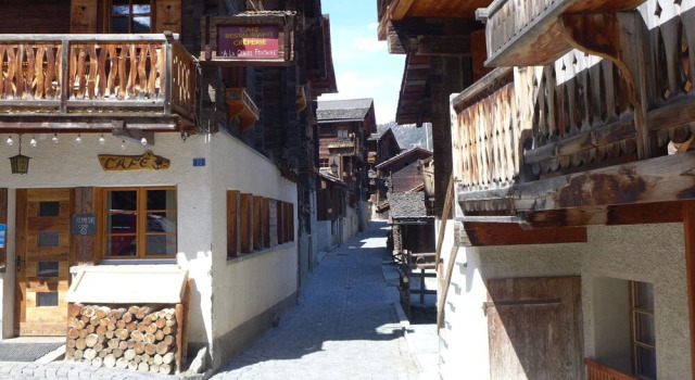 Chalet A Coeur Grimentz, Boek Chalet Anniviers Sierre