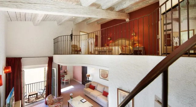 Люкс Дуплекс Hotel Byblos Saint-Tropez