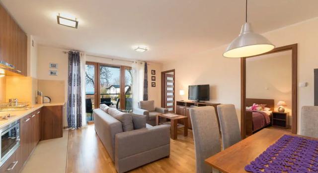 Apartamenty Apartinfo Rozewie SPA, Varaa Lomakeskus Hotellit Pommeri pysäköinnillä, Pysäköinti