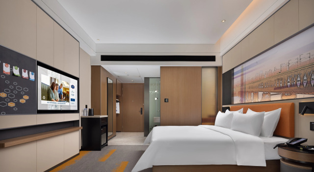 Hampton by Hilton Wuhan Guanggu First Road, Забронировать Отель Ухань Хубэй