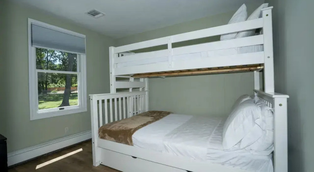 Апартаменты с 2 комнатами Hamptons Vacation Inn