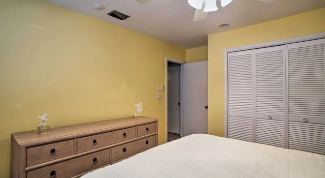 Коттедж Riviera Beach Home w/ Pool - Walk to Beaches!