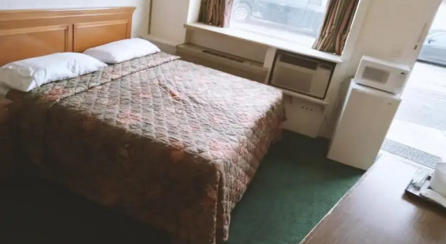 Blue Way Inn And Suites Winfield, Book Hotel Hoteller i Winfield med parkering, Parkering