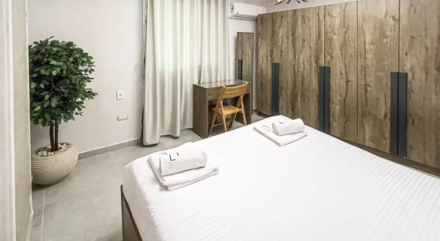 Xuru Stays I Elegant & Modern 3 BDR Apt. @ Heliopolis, Rezervovat Hotel Heliopolis 