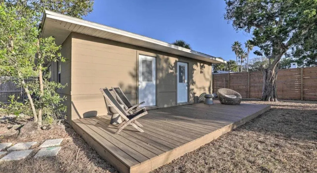 Charming St Augustine Home ~ 1 Mi to Dtwn!, จอง โรงแรม เซนต์ออกัสติน Saint Augustine Area, ใกล้ สนามมินิกอล์ฟอนาสตาเซียไอซ์แลนด์