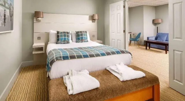 Трёхместный номер Standard Mercure Hull Grange Park Hotel