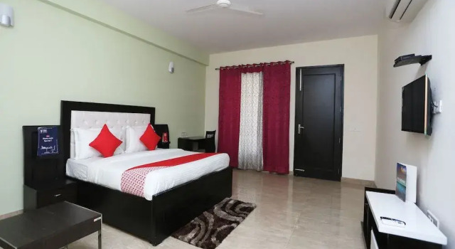 OYO 27674 Dhairya Residency, Забронировать Отель Отели Гургаон с завтраком, рядом с Gurgaon Central, Завтраки
