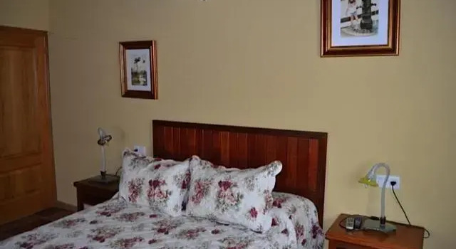 Apartamentos Rurales Casa Ron, Buchen Sie Ferienwohnung Coaña Asturien