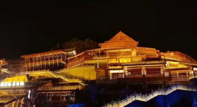 Hui Jiang Lou  Hotel, Buchen Sie Hotel Wusheng Sichuan