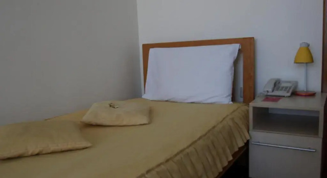 Garni Hotel Belvedere, Забронировать Отель Отели Кралево с парковкой, Парковка