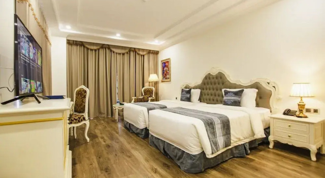 Minh Phu Diamond Palace hotel, Buchen Sie Hotel SPA-Hotels in Ngean Province, SPA