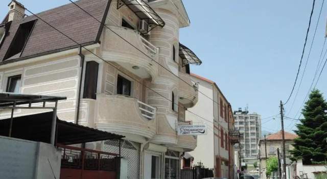 Central Exclusive Apartment/Penthouse