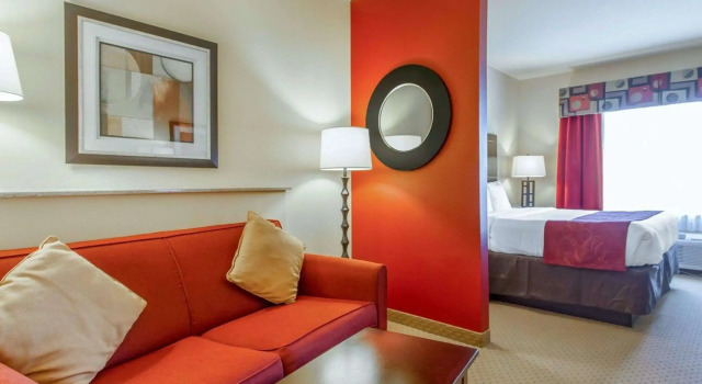 Comfort Suites Florence Shoals Area, Buchen Sie Hotel SPA-Hotels in Alabama, SPA