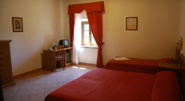 Трёхместный номер Standard Hotel Fattoria Belvedere