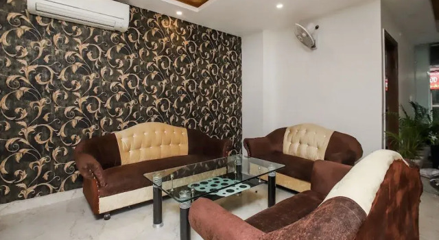 OYO 22235 Mint Residency, Забронировать Отель Отели Нью-Дели с завтраком, Завтраки