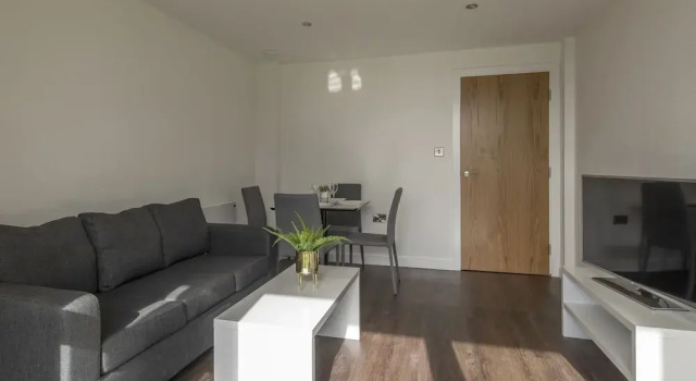 Simplistic Apartment in Manchester Near Etihad Stadium, Забронировать Апартаменты/квартира Апартаменты Большого Манчестера, Апартаменты/квартира