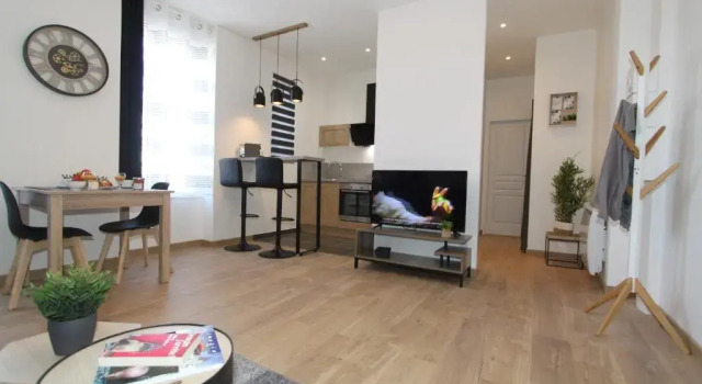 L'Urbain by EasyEscale, Buchen Sie Ferienwohnung Romilly-sur-Seine 