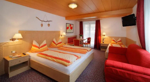Номер Standard Alpshotel Bergland