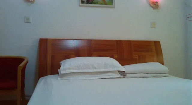 Jiujiang Hongfeng Hotel (Railway Station Branch), Rezerwuj Hotel Jiujiang Jiangxi
