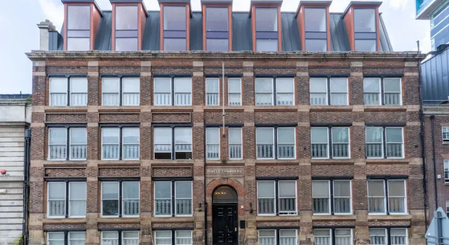 Designer Apartments, Забронировать Апартаменты/квартира Ливерпуль Мерсисайд, рядом с Район Пир-Хед