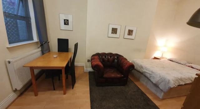 Studio Apartment in South Kensington 10