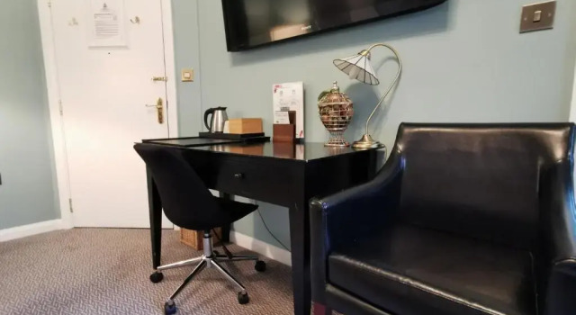 Трёхместный номер Standard The Griffin Belle Hotel Vauxhall