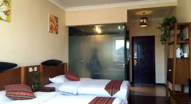 Двухместный номер Standard Xiangruiju Inn