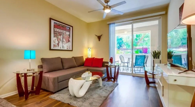 Disney's Gorgeous 1BR/1Bath with Free Parking! (R1)