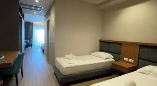 Четырёхместный номер Standard с видом на море AMR Hotel - Durres
