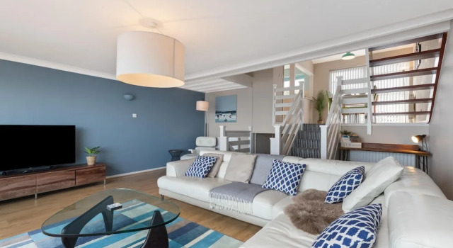 Коттедж Cystanog Fach - Spectacular Sea Views, Balcony and Terrace, Parking