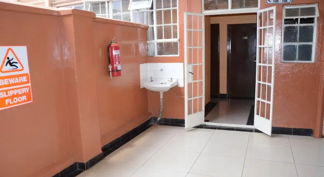 Chomba Hotel