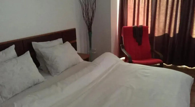 Apartament 3 camere în Mangalia.