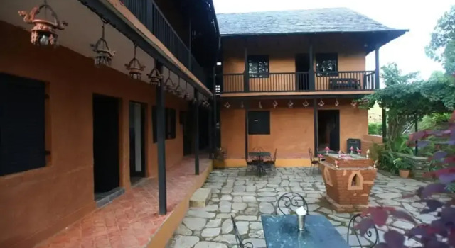 Depche Hotel