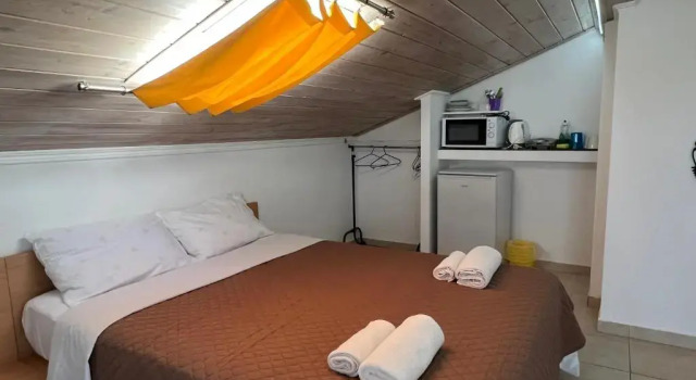 Номер Deluxe Orange House