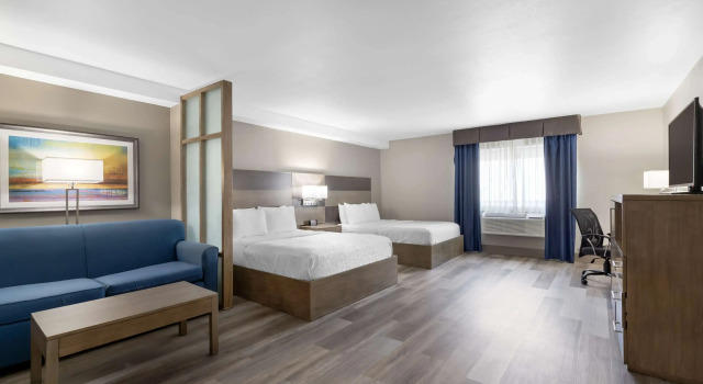 Четырёхместный люкс Best Western Plus Downtown North