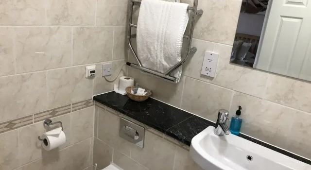 Двухместный номер Standard с видом на реку The Corbet Arms